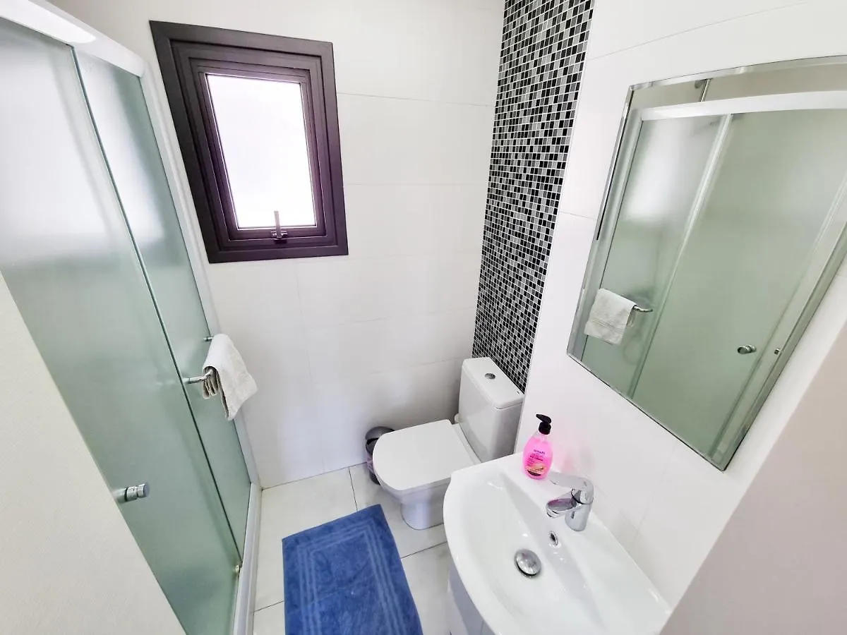 Happy Homes Paradise Larnaca Apartment